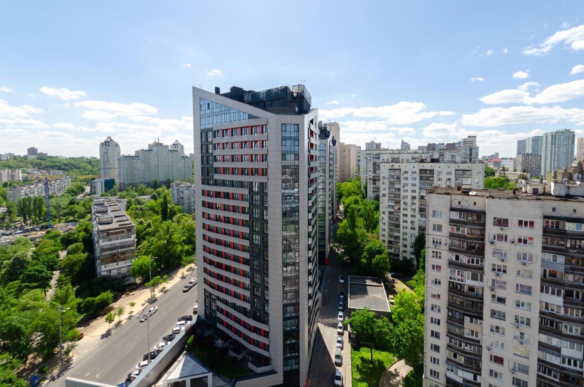 Petrovdom 90-201 In Rc Kvartet Modern Life In Black And White Kyiv Exterior photo